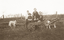 1921 Emanuel Family_1